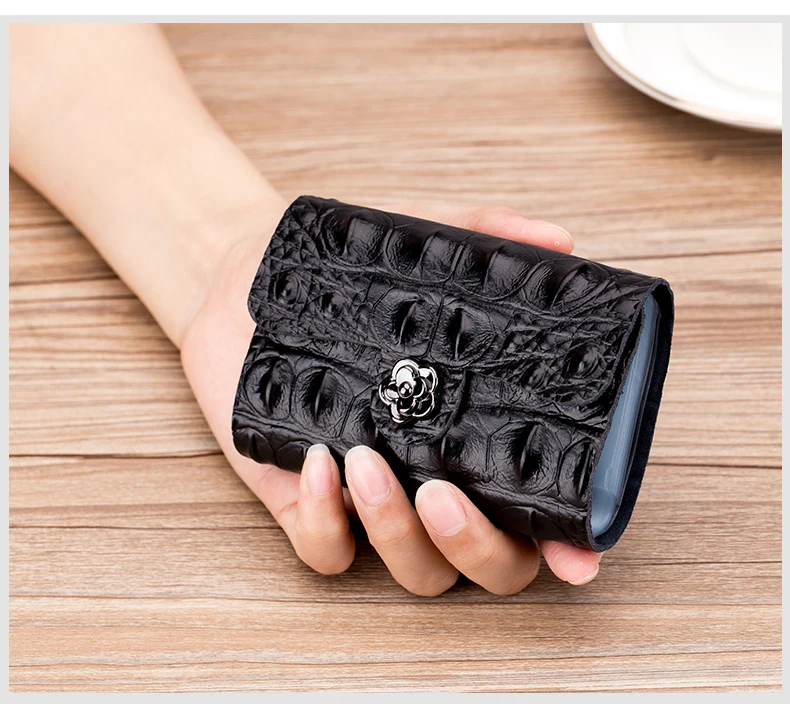 Lomelobo Split Leather Unisex Card Holder Alligator Women credit cards Wallet Men ID Card Purse Ladies Fashion Bank Cards Wallet HCL406 Details (02)