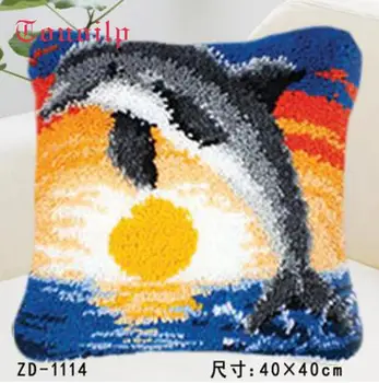 

Pillow "do it yourself" method needlework kit latch hook cartoon dolphin rug kit Unfinshed / embroidered carpet pattern