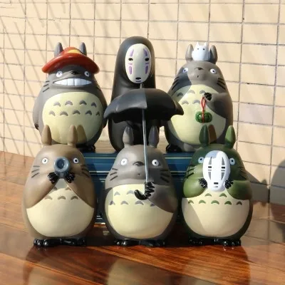 С изображением персонажа фильма Пираты Карибского моря с героя мультфильма Мой