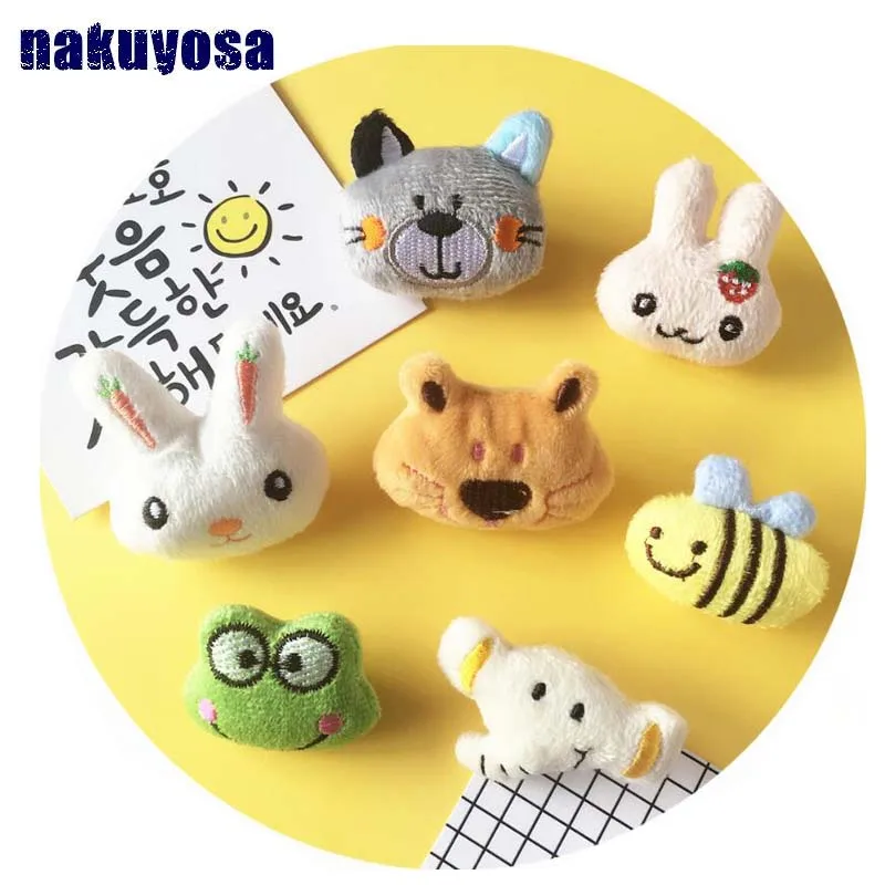 

Korean lovely Creative handmade felt cute Elephant/frog/bee/ bear/cat small animal brooch badge sweater decoration plush toys