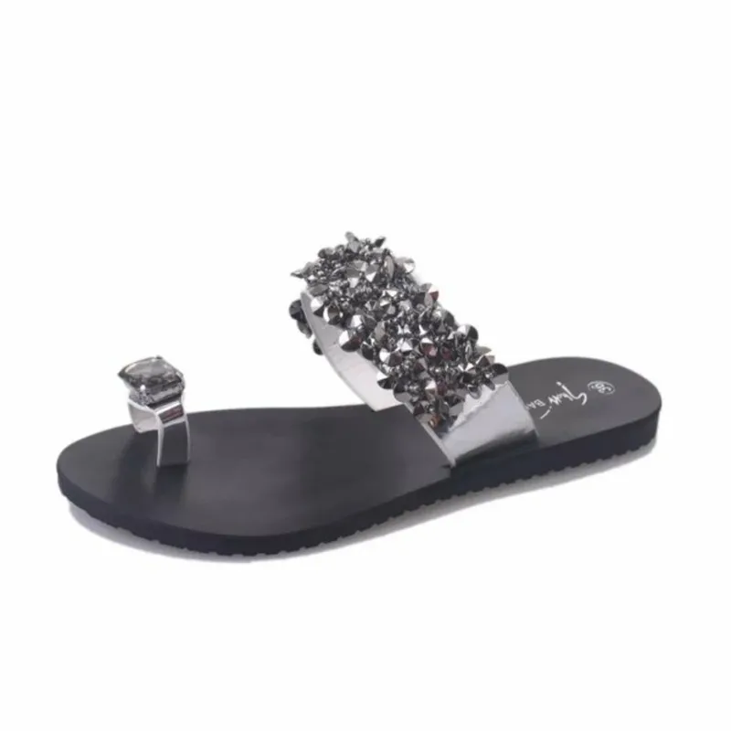

Summer Women Slippers 2019 Fashion Leisure Beach Slippers Women Slides Rhinestone Toe Slides Women Shoes Plus Size 40 41 42