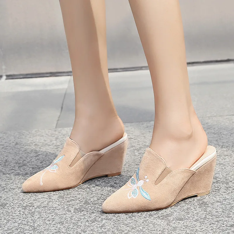 

YMECHIC 2018 Fashion Womens Embroidery Dragonfly Summer Mules Black Pink Pointed Toe High Heel Wedges Pumps Ladies Shoes Summer