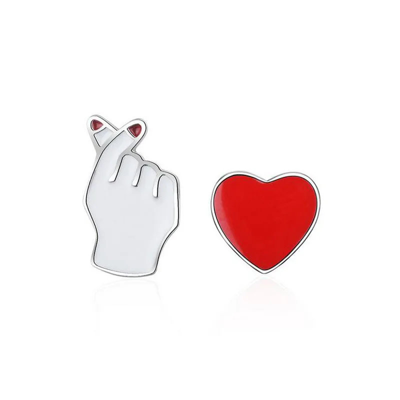 

Fashion Creative 925 Silver Red White Enamel Cute Heart Hand Stud Earrings For Women Trendy Asymmetry Earring Gift Jewelry ED580