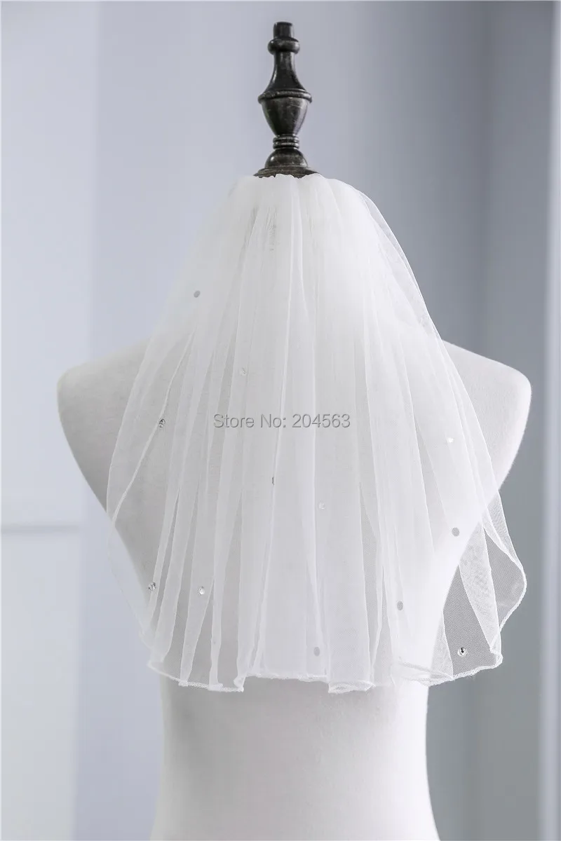 

Short Cheap Wedding Veils Simple Tulle Veil for Bride with Comb HL2019