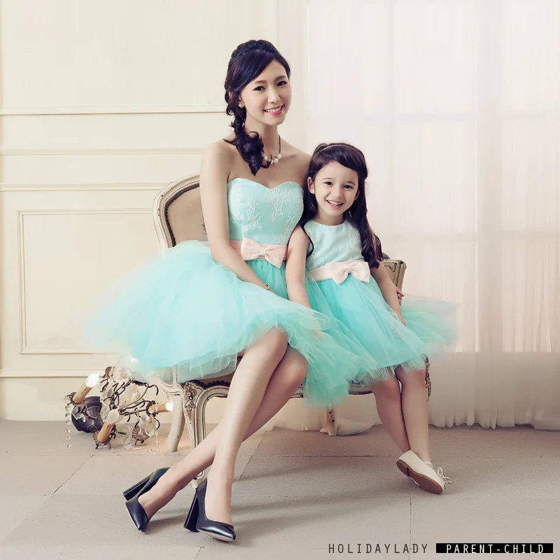 

Kids Baby Girl Clothes Mother Daughter Wedding Dresses Mommy and Me Baby Summer Clothes Mama Bebes Set Family Clothing