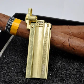 

Wheel Lighter Gasoline Kerosene Refillable Lighter Windproof Vintage Style Copper Kerosene Lighter Men Gift