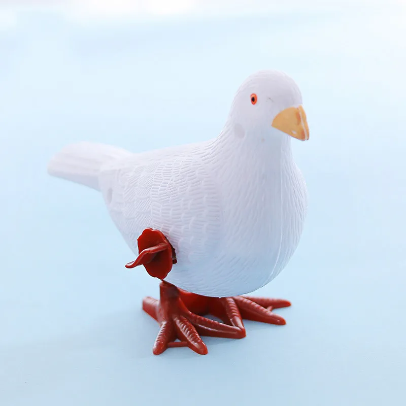 

1PCS little winding toy cute puzzle child on the chain simulation pendulum
