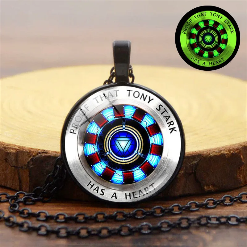 

Iron Man Heart Crystal Glass Round Pendant Glow In The Dark Necklace The Avengers 4 Tony Stark Super Heroes Jewelry Souvenir