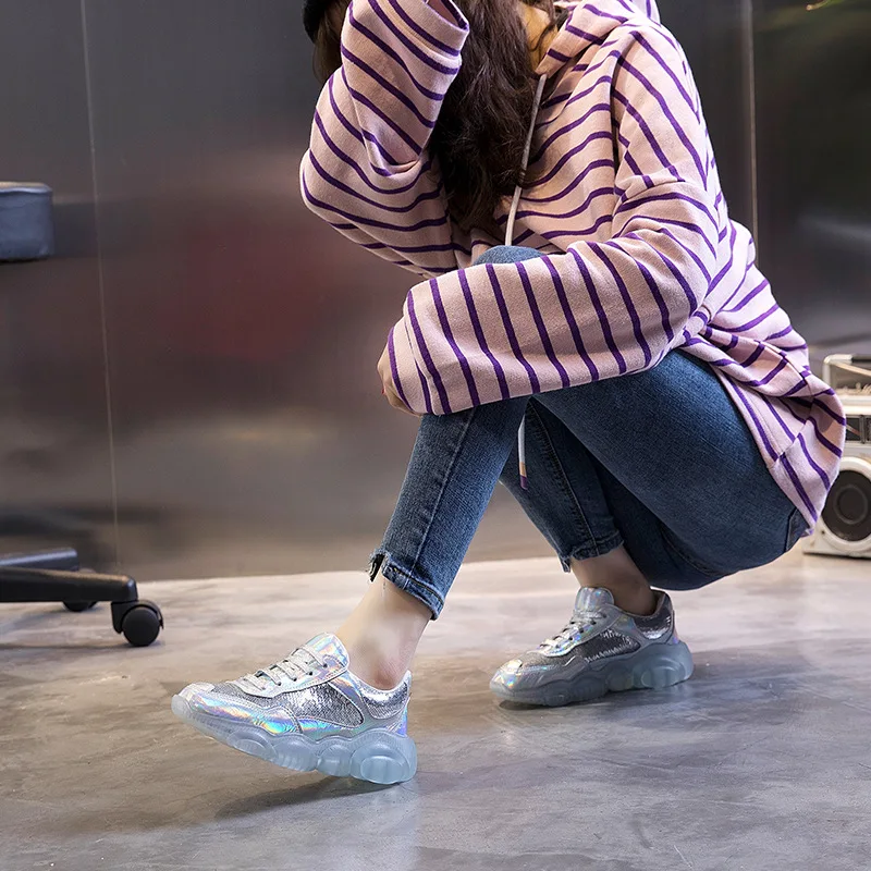 Блестящие туфли; женские кроссовки на платформе; zapatos de mujer; сезон весна; Новинка; chaussures femme footware; Цвет Серебристый
