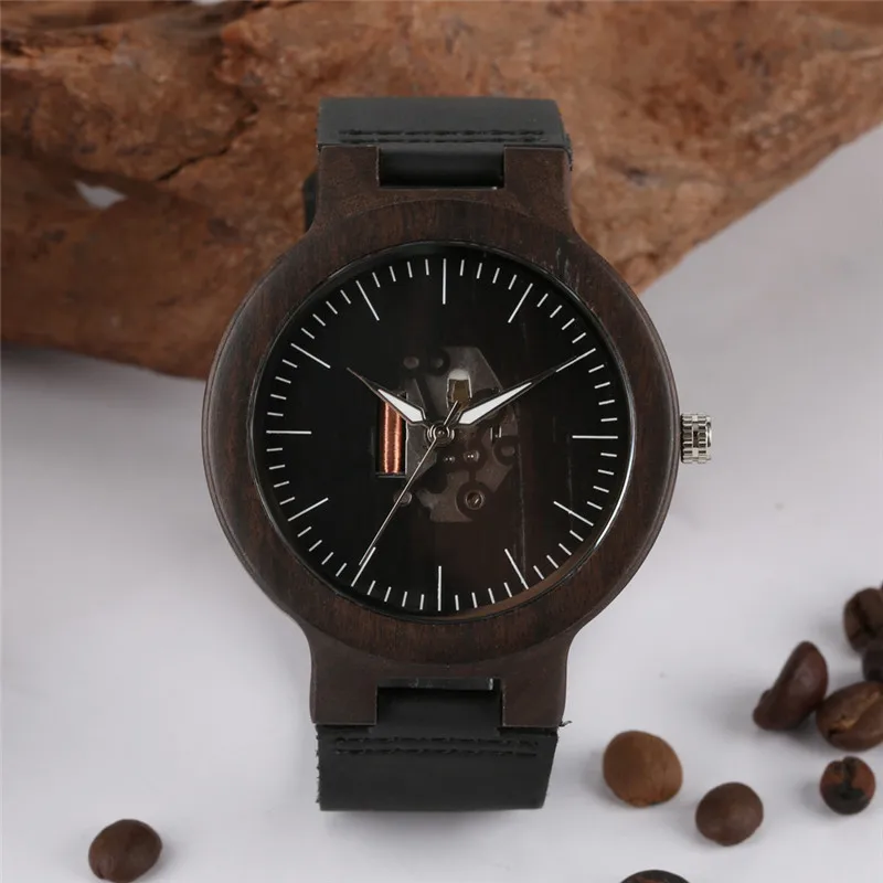 Wooden Watches Quartz Sport Watches Men Lightweight Leather Band Wristwatches Men Wooden Watch Hallow Design Dial Men Watch New