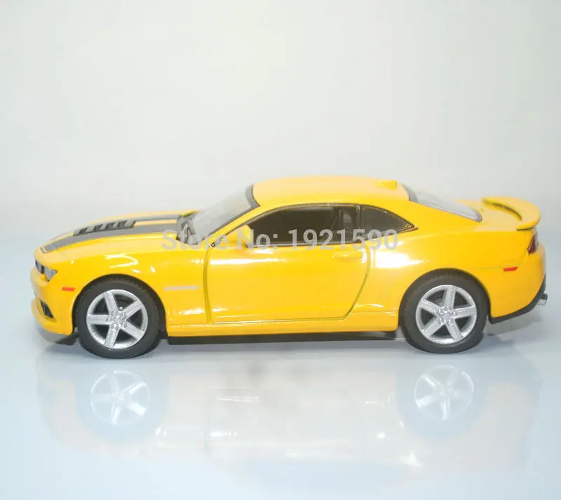 YJ 1/38 масштабные автомобильные игрушки Chevrolet Camaro литая металлическая модель автомобиля для коллекции/подарка/детей/украшения