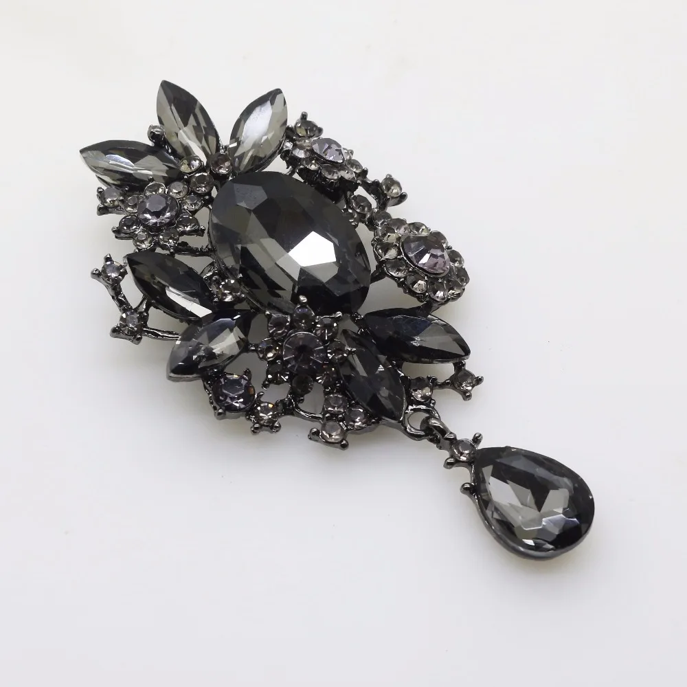 

KN-562K 9CM*5CM Hot Pin Hanging Crystal button Wedding Decoration Alloy accessories
