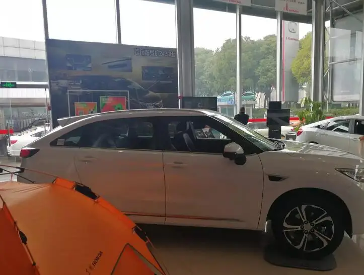 Oem مصنع نمط الجانب الألومنيوم سقف الرف السكك الحديدية بار لهوندا urv UR-V 2017 + Oem مصنع نمط الجانب الألومنيوم سقف الرف السكك الحديدية بار لهوندا urv UR-V 2017 +