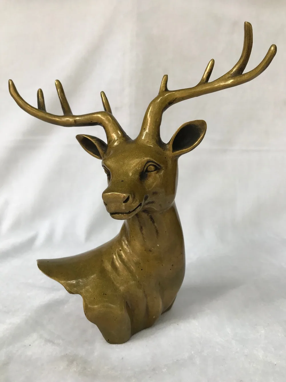 China's copper crafts deer head statuein Figurines & Miniatures from