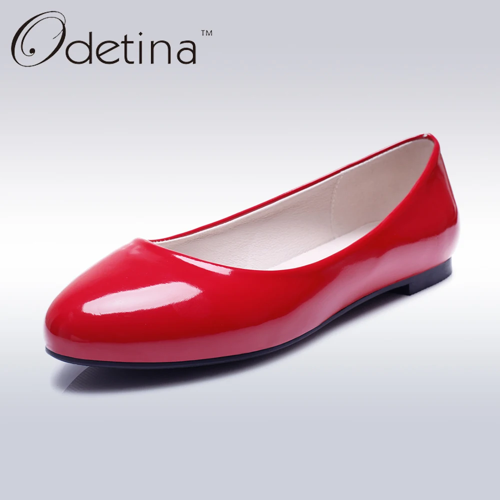Odetina/Модная женская летняя обувь; балетки на плоской подошве; женские Балетки без застежки; туфли из лакированной кожи с закрытым носком; большие размеры 32-52