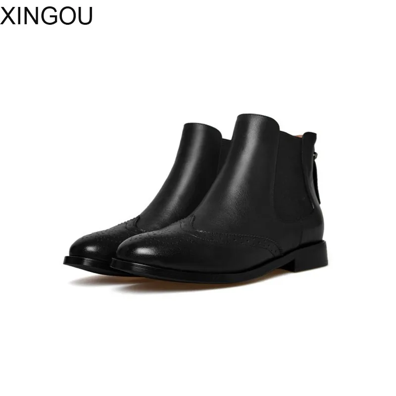 flat pointed chelsea boots