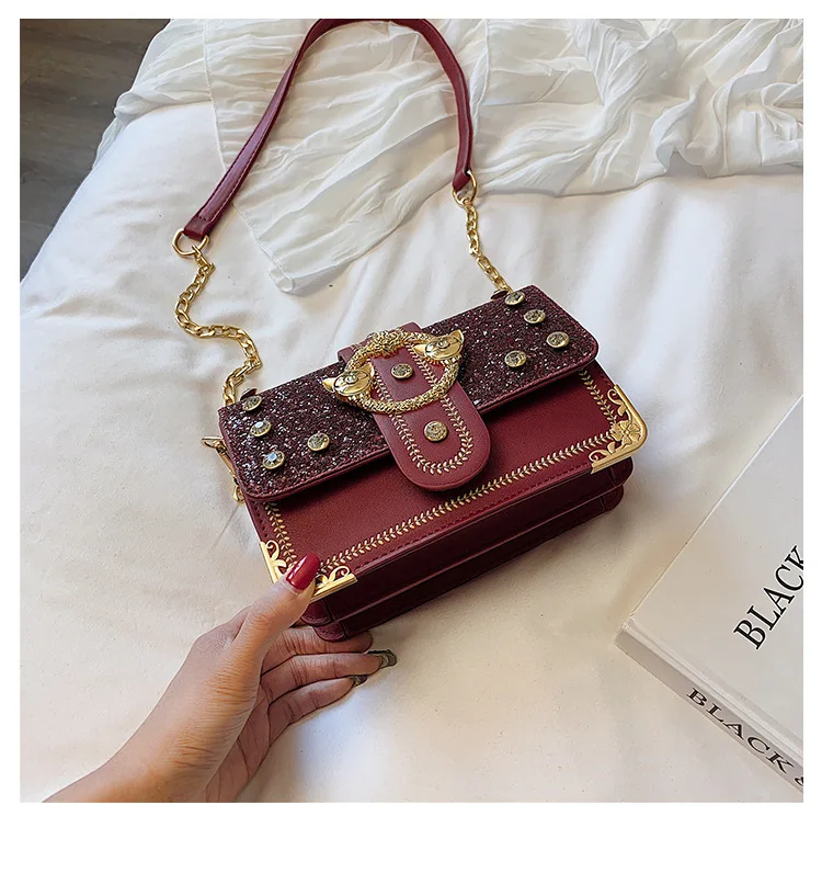 

Fashion personality metal handbag 2019 wild new tide small bag diamonds sequins shoulder diagonal small square bag summer