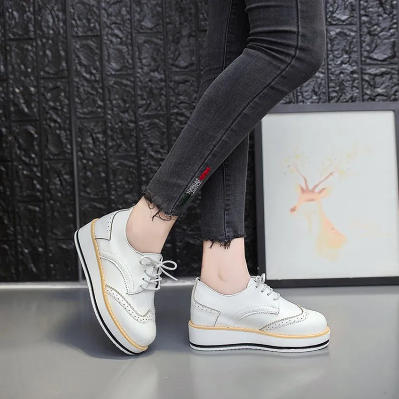 COOTELILI Women Flats Brogue Shoes Fashion Creepers Shoes Woman PU Leather Creepers 4cm heel Platform Women Shoes 35-39 (4)
