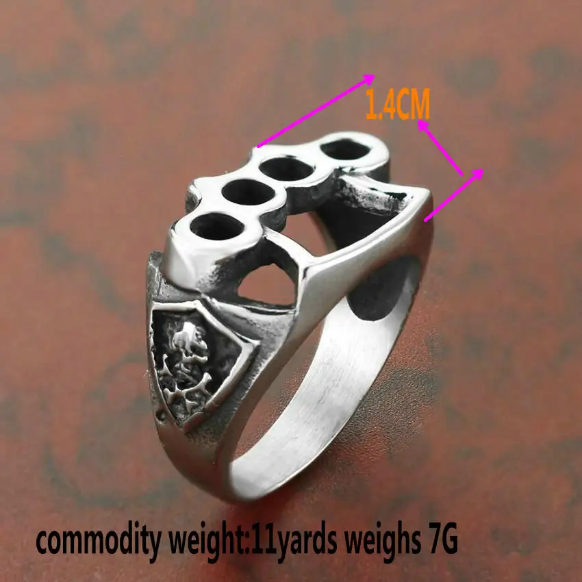 Best Men #039;s stainless steel finger tiger ring Stylish personality sports accessories Shantou finger tiger self defense ring