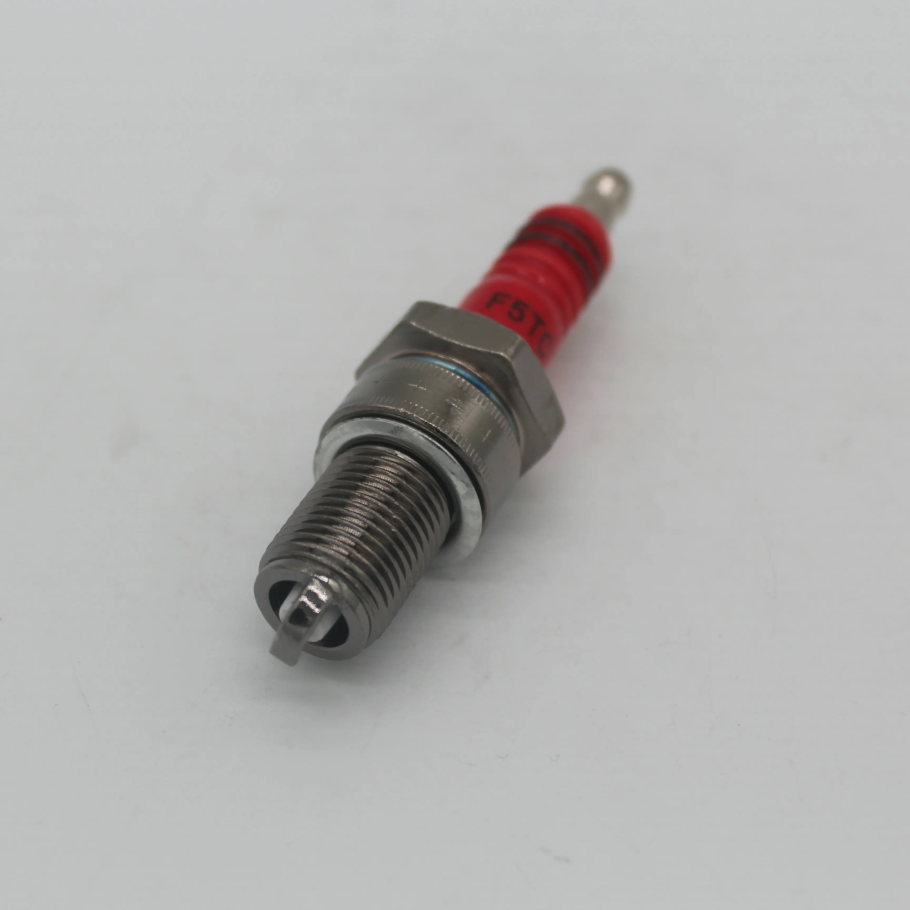 

High Quality Motorcycle Spark Plug F5TC For 50cc 70cc 90cc 110cc ATV150 Moped