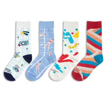 

Funny Women Vintage Illustration Cotton Crew Sock Winter Cute Rainbow Striped Happy Star Graffiti Heart Party Unisex Sock