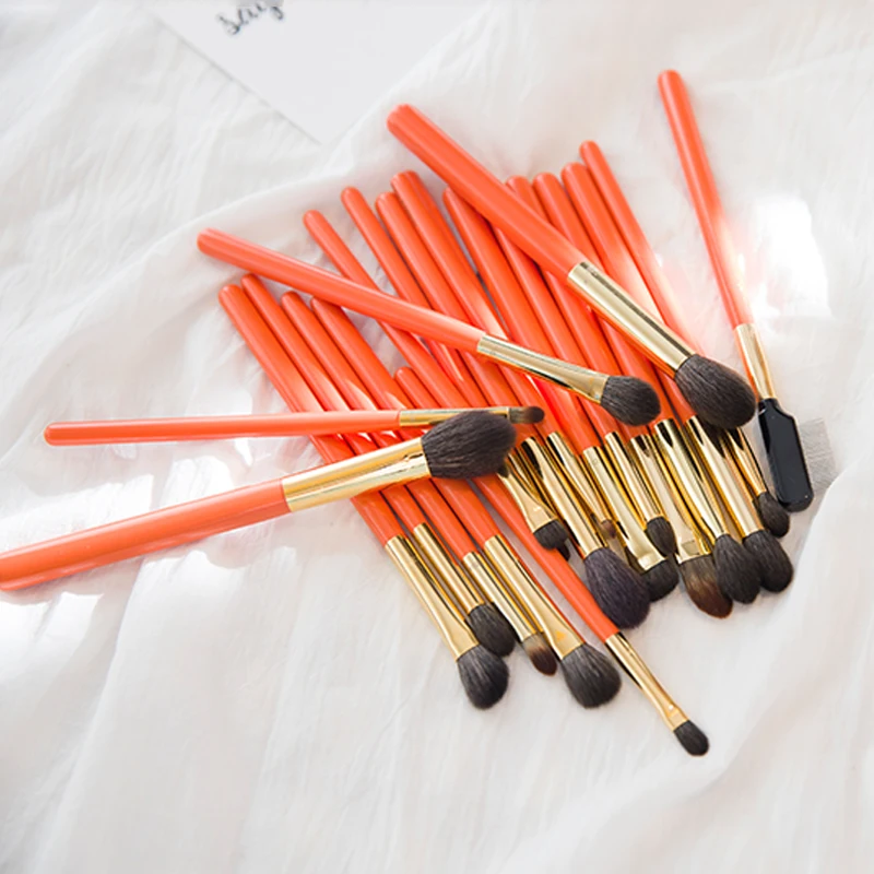 

Professional Makeup Brushes Soft Blue Squirrel Hair Sokouhou Goat Hair Eye Shadow Blending Eyeliner Eyebrow Brush Make Up Brush