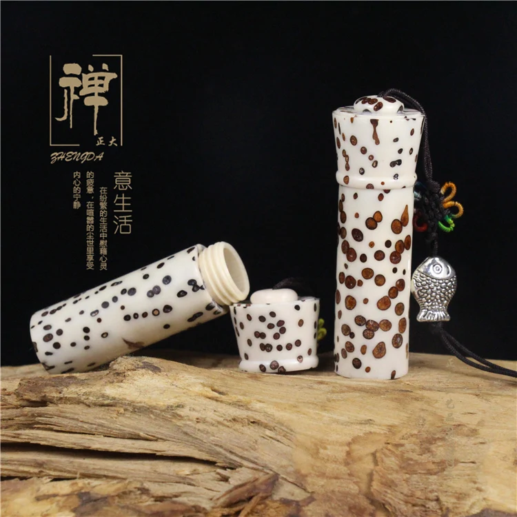 

Natural incense appliance thousand eyes Bodhi sachets butterfly bamboo powder cylinder tube WenWan Incense Gift Collection