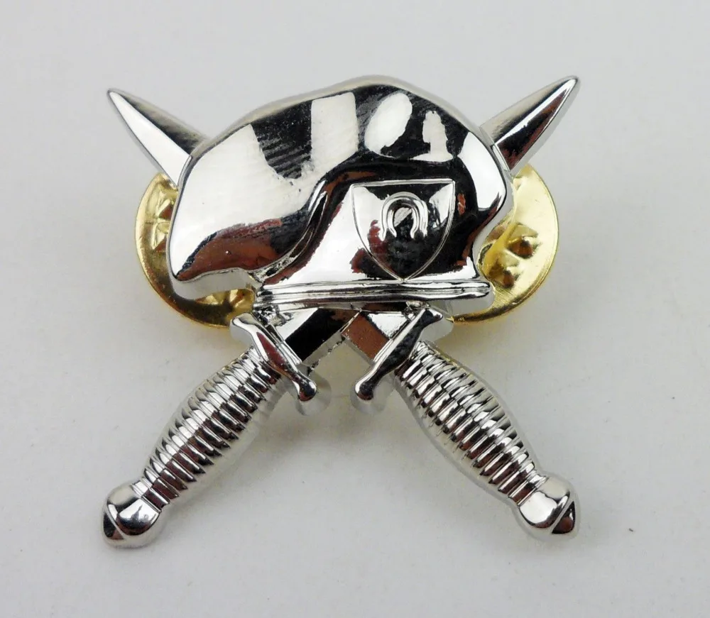 PAIR OF US ARMY SPECIAL FORCES BERET BADGE PIN SFOD OMEGA CAP BADGE METAL