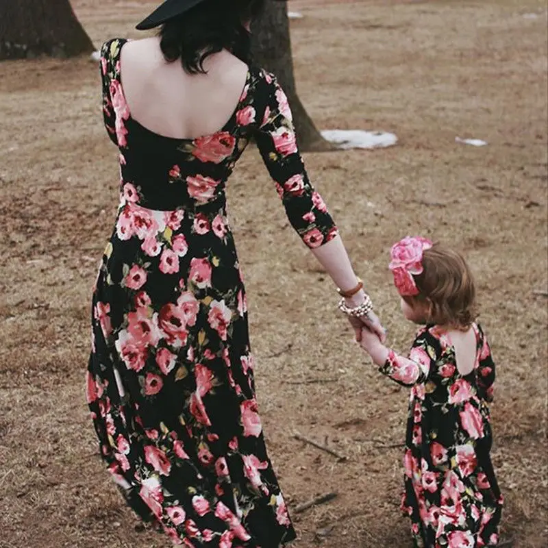 

2018 New Mother and Daughter Dress Long Sleeve Floral Boho Maxi Dresses Family Match Clothes Sundress
