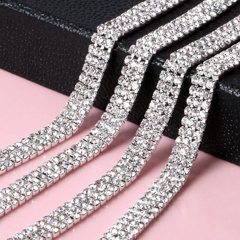 

SS8 1Yard Crystal AB Glass Sew On Rhinestone Chain Silver Base Close Rhinestone Trim Strass Crystal Cup Chains for Clothes B2959