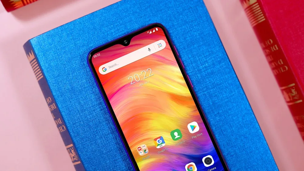 DOOGEE Y8 Android 9,0 мобильный телефон 6,1 inch 19:9 Экран MTK6739 4 ядра 3 GB 16 GB 8MP 3400 mAh отпечатков пальцев 4G смартфон