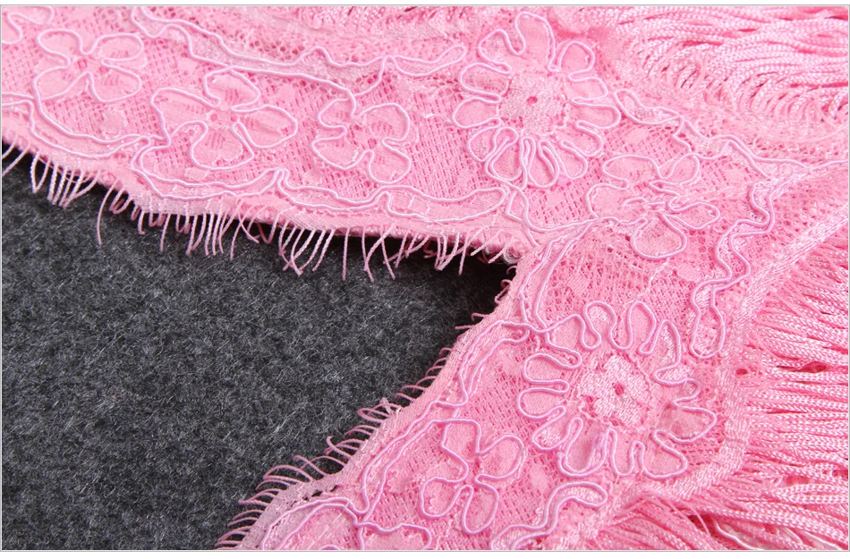 DETAIL-4