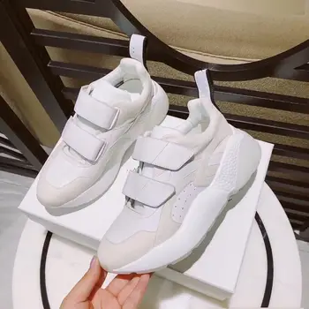 

Genuine Leather Woman Sneakers Double Buckle White Casual Shoes Luxury Design Outdoor Women Tennis Shoes Platform Sneakers