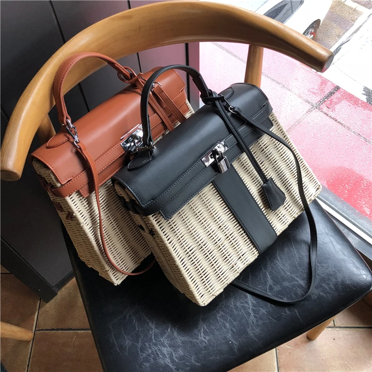 

2019 Spring and Summer New Rattan Straw Bag Women Fashion Shoulder Messenger Beach Bag Female Holiday Purses and Handbags 3 Size