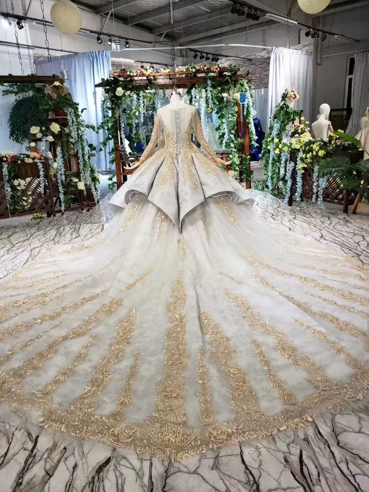 Backlack Bridal многоуровневые оборки собора Поезд торжественные Кристалы для свадебного платья Цветочная аппликация Принцесса церемониальный наряд де бал