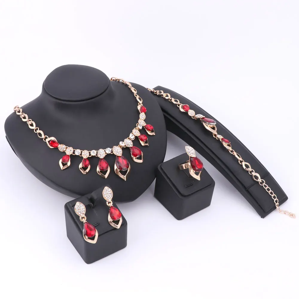Комплект из колье серёг кольца и браслета|african beads jewelry set|beaded setearrings ring set |