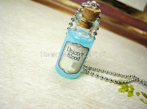 

12pcs/lot Unicorn Blood necklace burned tag Cork glass Bottle Pendant