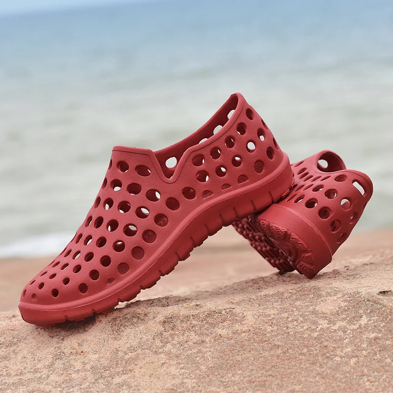 

Openwork Quick-Drying Hole Shoes Men's Sandals Non-slip Beach Shoes Lovers Garden Shoes Lazy Wading Women's Shoes