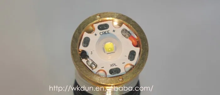 10x7135 ultrafire c12 (3)