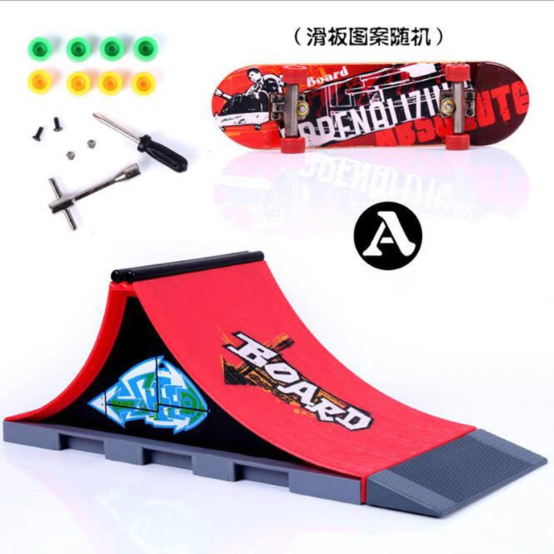 6-Finger-Skateboards-Skate-Park-Ramp-Parts-for-Tech-Practice-Deck-Children-Gift-Set-Fingerboard-Toys