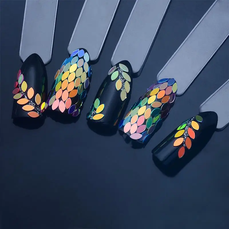 

Holographic Chameleon Nail Sequins Mirror GlitterHorse Eye Shaped Dazzling Paillette Flakes Nail Accessories Nail Art Decoration