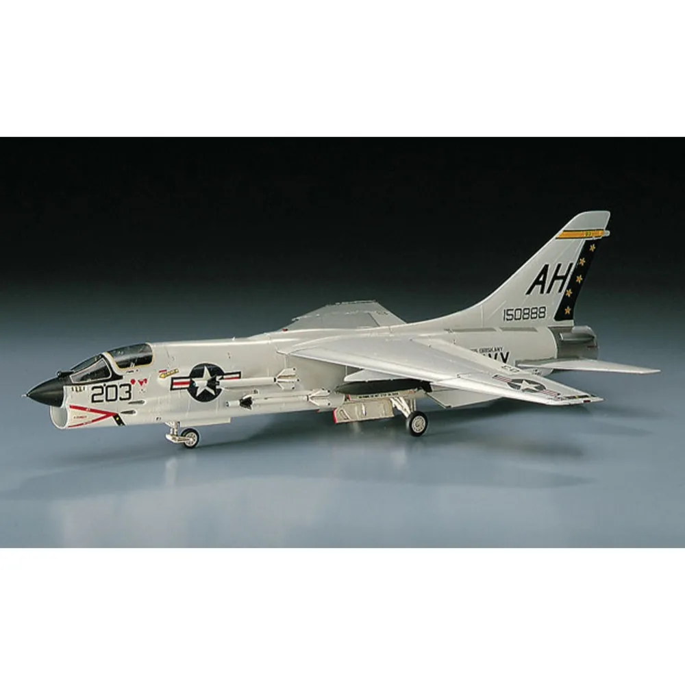 OHS Hasegawa 00339 1 72 F8E Crusader US Navy Fighter Assembly Airforce 