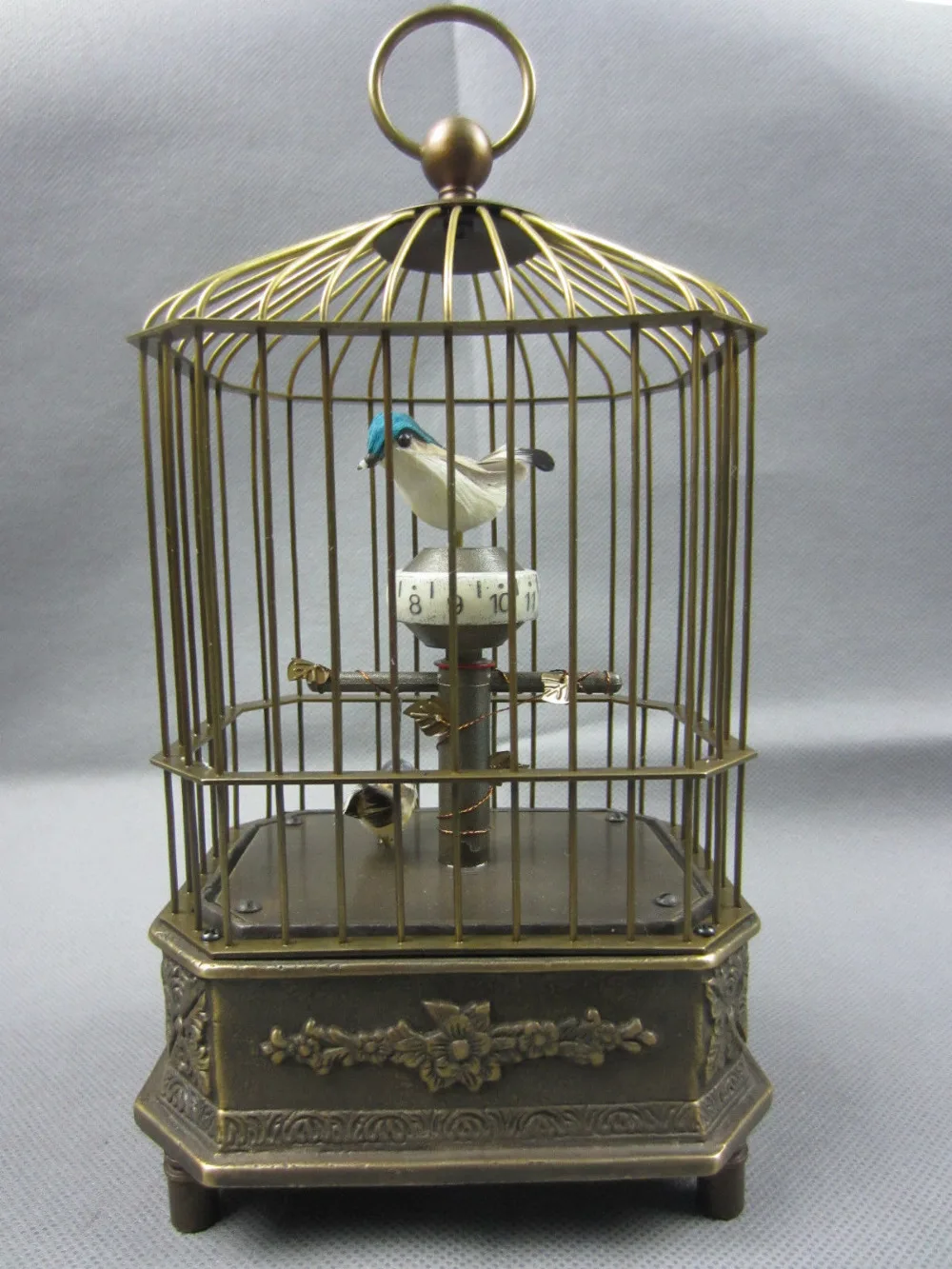 

Collectible Decorated Old Handwork Copper The bird Mechanical Table Clock