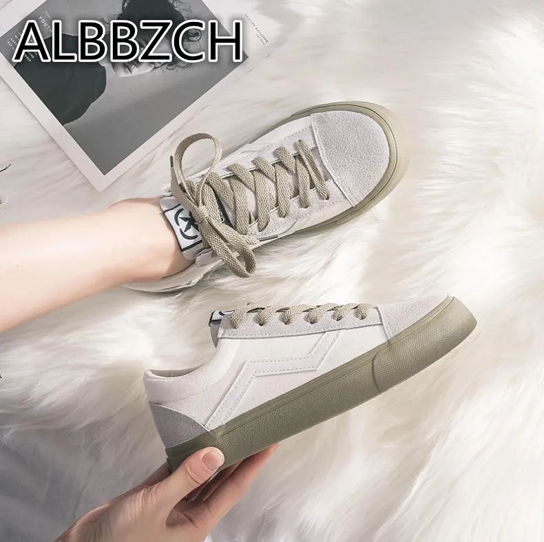 

New Women's Canvas Casual Shoes Fashion Sneaker Trend Sport Shoes Women Girl Ladies Leisure Flat Shoes Sweet Student Shoes Flats