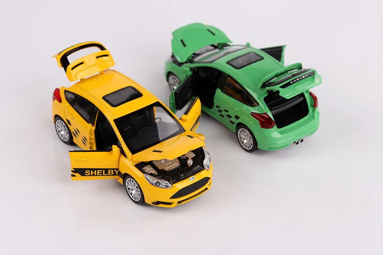 Новинка 1:32 Ford Focus литая под давлением модель автомобиля игрушечный электронный металлический автомобиль со звуком, светильник для детей, игрушки в подарок