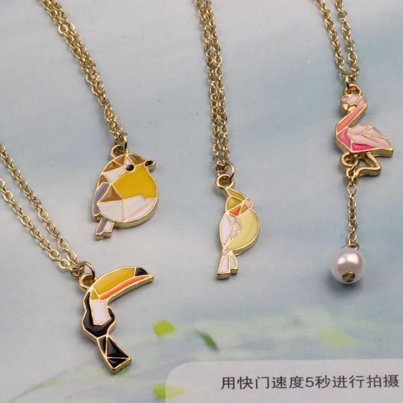 

Timlee N078 Free shipping New Cartoon Lovely Glaze Animal Bird Flamingo Pendant Clavicle Necklaces Fashion jewelry Wholesale