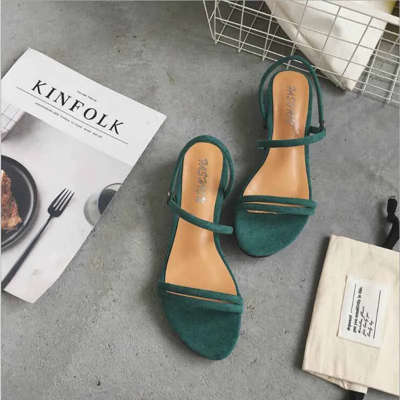 

Summer Flat Sandals Women Shoes 2019 G Style Brand Slip On Luxury Sandals Mature Ladies black Red White Slippers Shoes woman