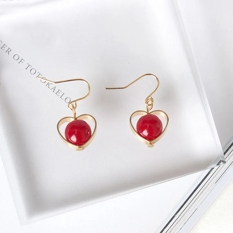

New Fashion Red Hollow Love Heart Shaped Earrings Drop Earrings For Women Sweet Alloy Jewelry Accessories