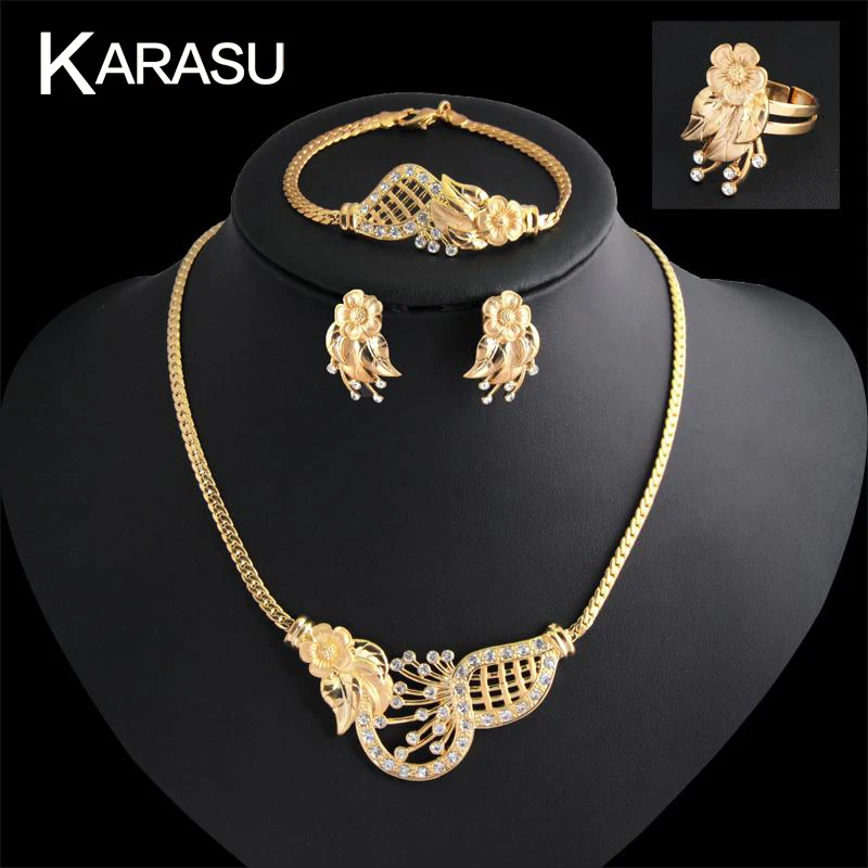 

Vintage Pretty Rhinestone Flower Necklace Earring Bracelet Ring Set For Women 4-Piece Jewelry Set