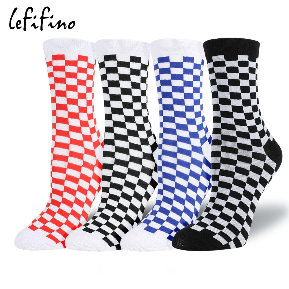 носки женские. носки в цветочек мужские. тренд носки с босоножками. туфли с носками. модные носки для подростков девочек.